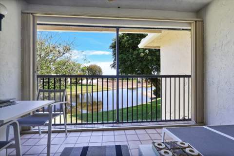 34 W Stratford Ln Lane #D, Boynton Beach FL - photo 14 of 24