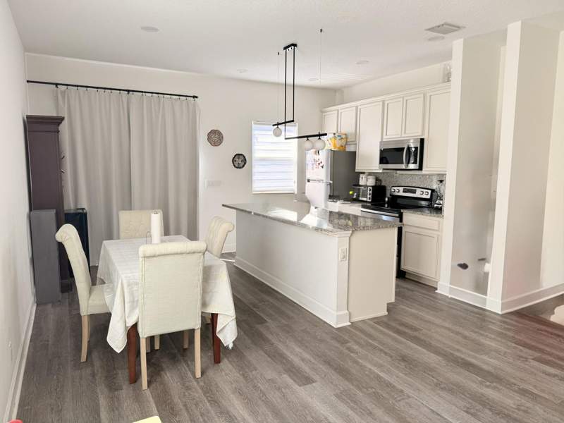 3 bedroom Single Family Residence at 611 N F Street, Lake Worth, Lake Worth Beach — photo 4