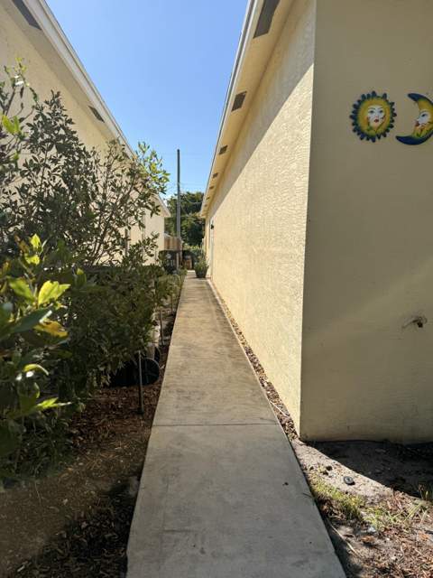 611 N F Street, Lake Worth Beach FL - photo 8 of 12