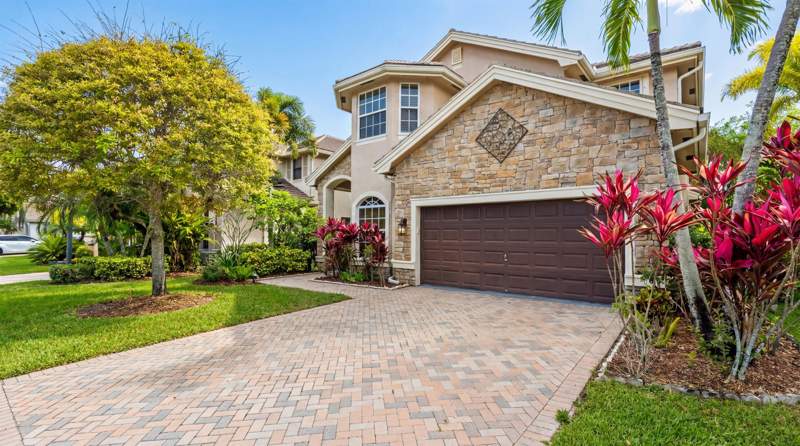 5 bedroom Single Family Residence at 3580 Birague Drive, Versailles, Wellington — photo 3