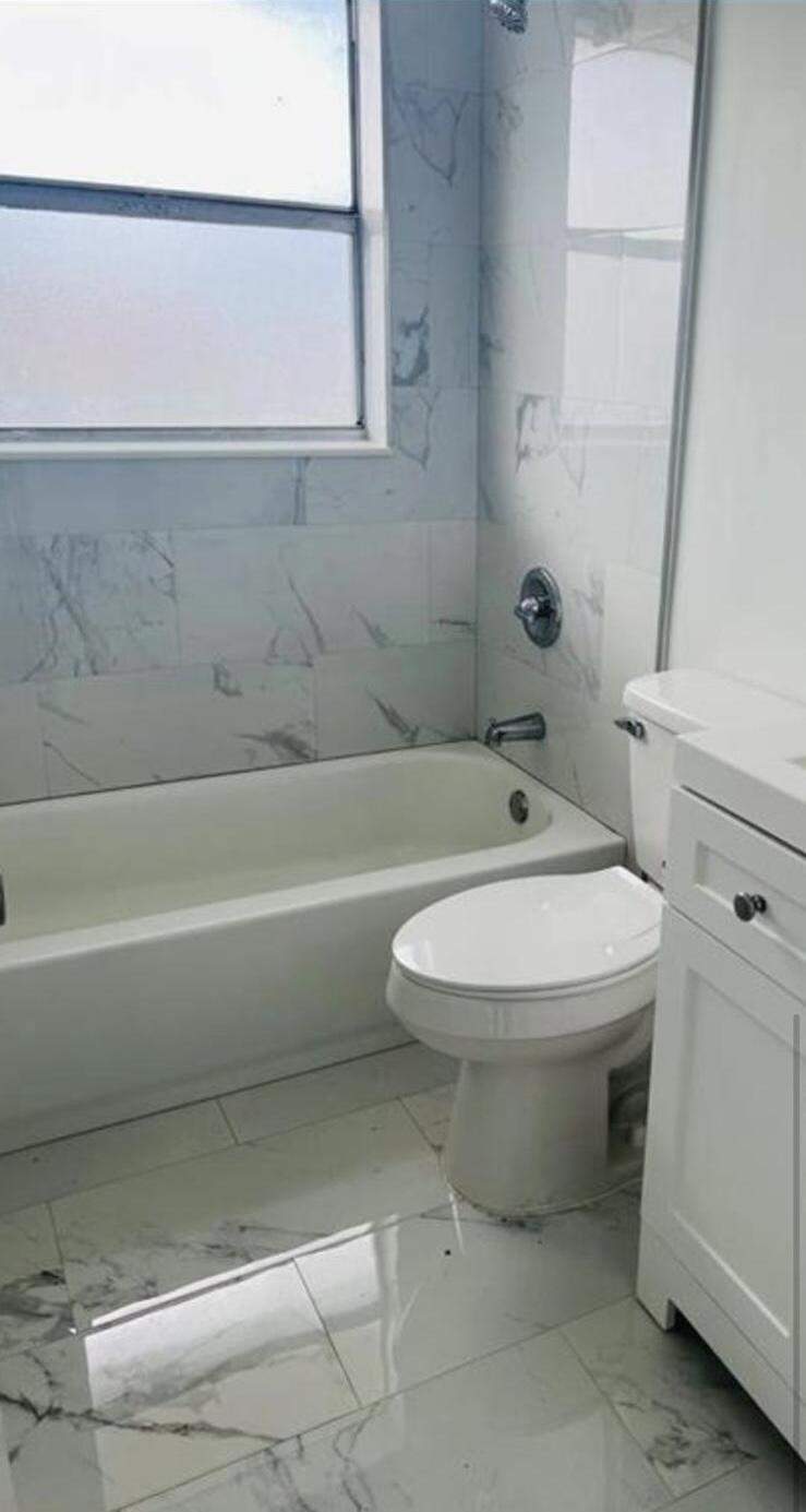 2 bedroom Condominium at 10076 Twin Lakes Drive #38-E, Lakewood Village, Coral Springs — photo 4