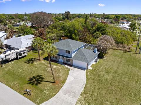 405 NE Midvale Street, Port St. Lucie FL - photo 7 of 61