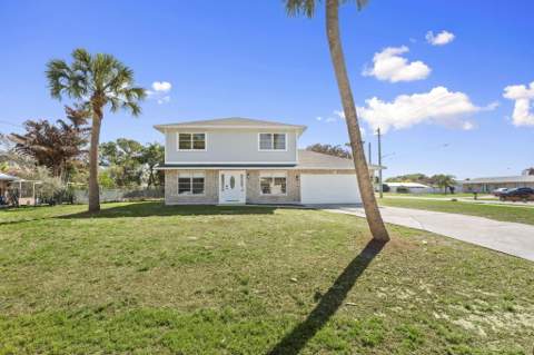 405 NE Midvale Street, Port St. Lucie FL - photo 9 of 61