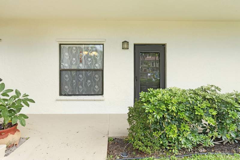 2 bedroom Condominium at 3 Vía De Casas Sur #102, South Lake Condo, Boynton Beach — photo 2