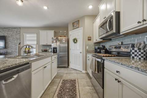 10862 SW Pacini Way, Port St. Lucie FL - photo 13 of 33