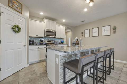 10862 SW Pacini Way, Port St. Lucie FL - photo 9 of 33