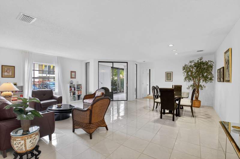 3 bedroom Condominium at 5226 Europa Drive #H, Platina / Carrara Village Condo, Boynton Beach — photo 5