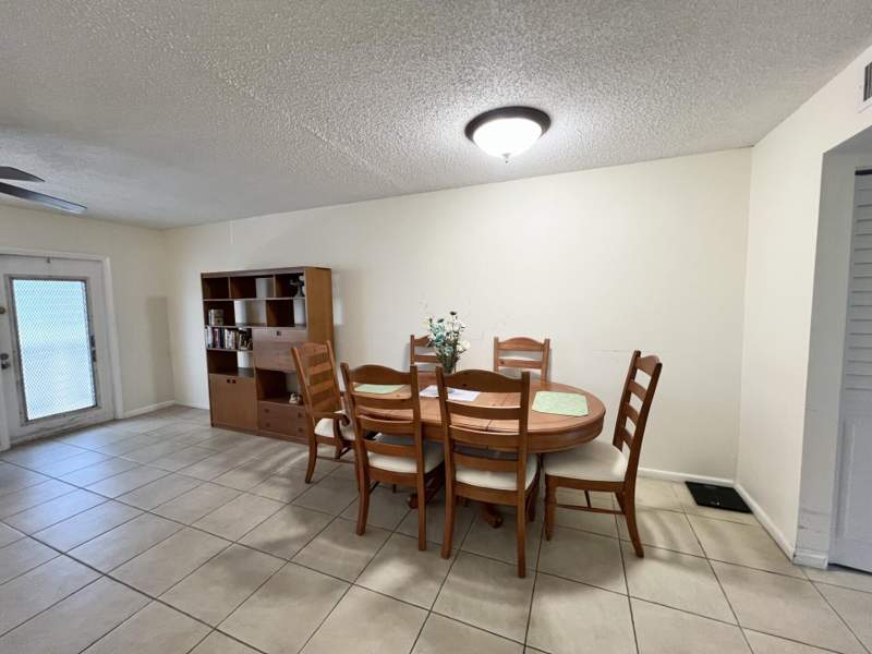 1 bedroom Condominium at 4023 Berkshire B #4023, Berkshire B Condo, Deerfield Beach — photo 4