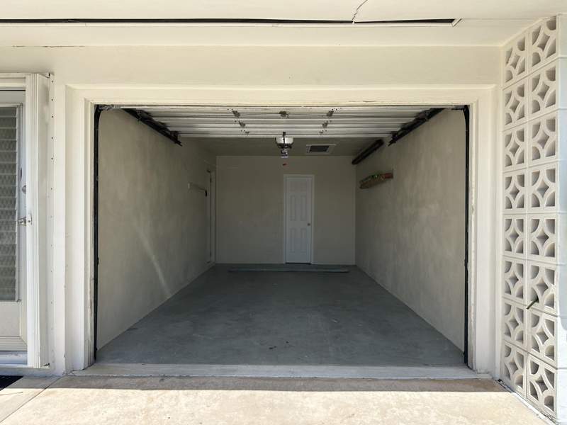 2 bedroom Condominium at 728 Ridge Road #31, Holly House Inc Condo In, Lantana — photo 3
