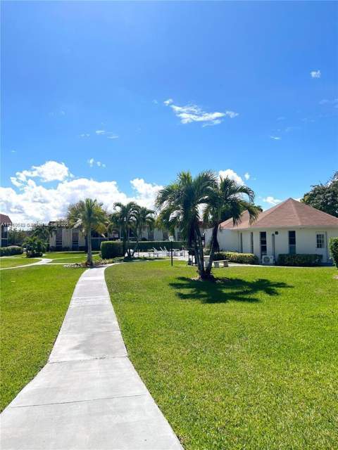 22755 SW 66th Avenue #103, Boca Raton FL - photo 17 of 29