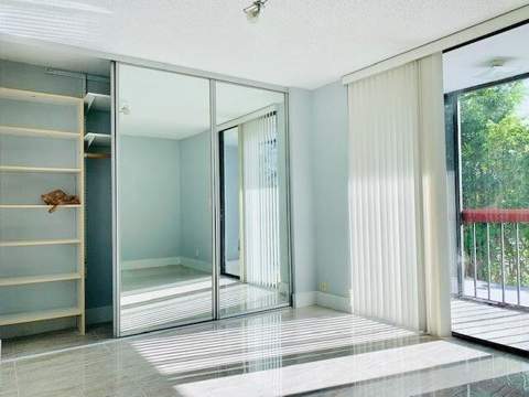 793 SE 1st Way #73, Deerfield Beach FL - photo 19 of 40