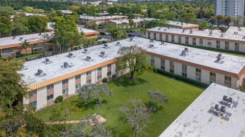 9 NE 19th Court #214c, Wilton Manors FL - photo 16 of 26