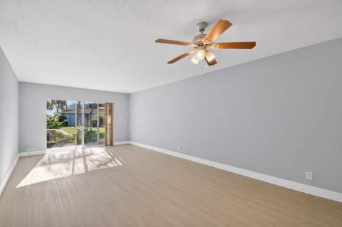 1432 S Lakeside Drive #4, Lake Worth Beach FL - photo 17 of 61