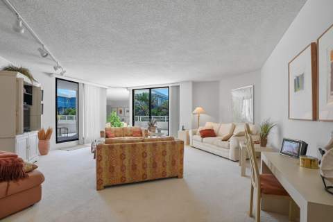 176 Helios Drive #102, Jupiter FL - photo 10 of 25