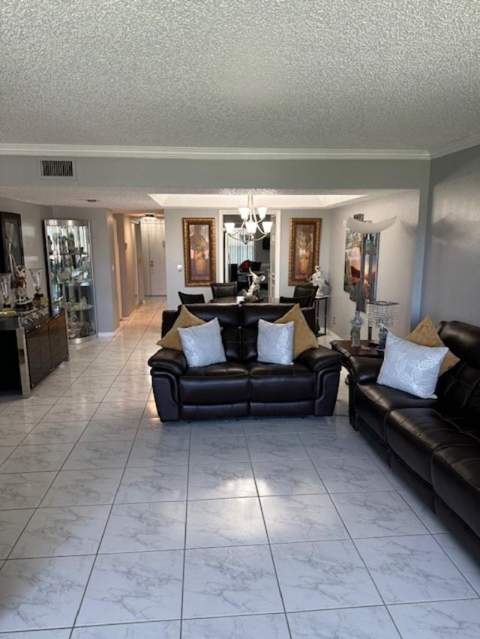 6768 N 10th Ave Avenue #210, Lake Worth FL - photo 9 of 27