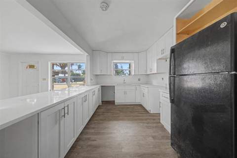 7730 W Lake Drive, Lake Clarke Shores FL - photo 15 of 58