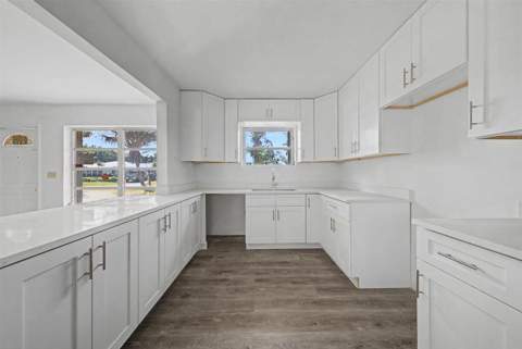 7730 W Lake Drive, Lake Clarke Shores FL - photo 18 of 58