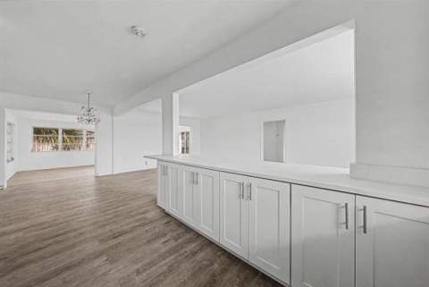 7730 W Lake Drive, Lake Clarke Shores FL - photo 19 of 58