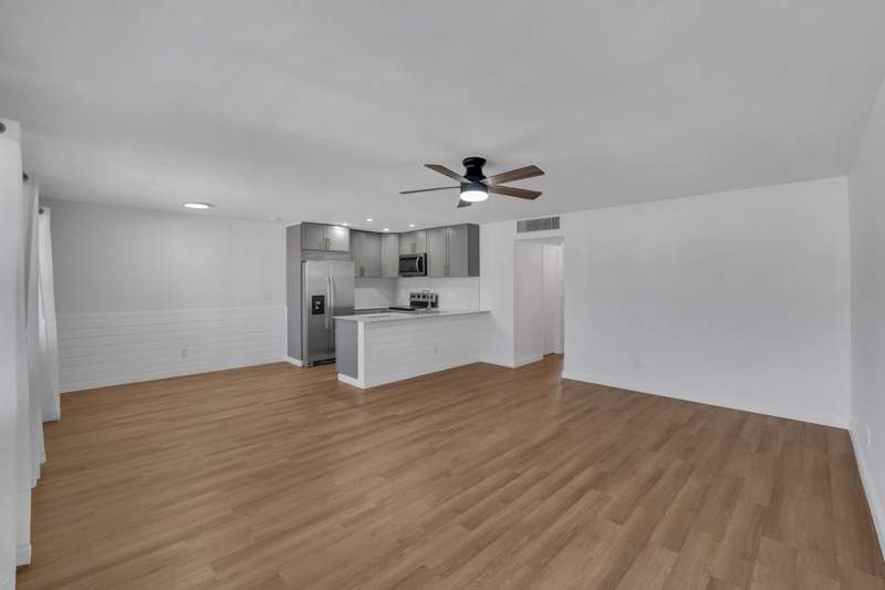 2 bedroom Condominium at 5203 NE 24th Terrace #B207, Maybury Mansions Condo, Fort Lauderdale — photo 2
