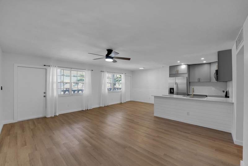 2 bedroom Condominium at 5203 NE 24th Terrace #B207, Maybury Mansions Condo, Fort Lauderdale — photo 4