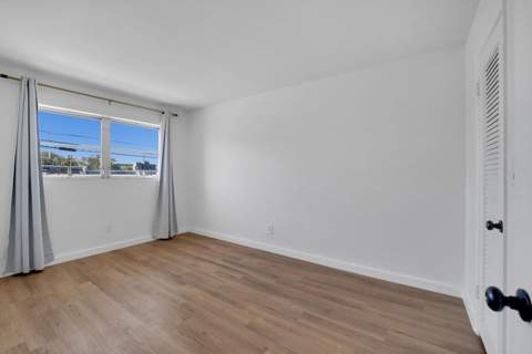 5203 NE 24th Terrace #B207, Fort Lauderdale FL - photo 20 of 31