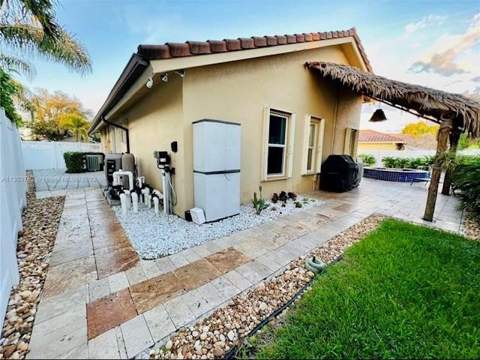 6972 NW 19th Street, Margate FL - photo 7 of 77