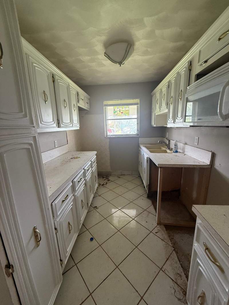 1 bedroom Condominium at 1052 North Drive #B, High Point Of Delray Sec 4, Delray Beach — photo 4
