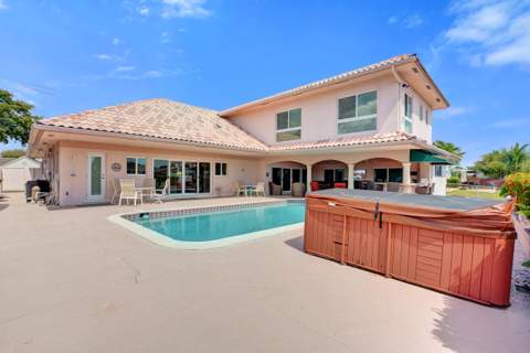 5530 Bayview Drive, Fort Lauderdale FL - photo 7 of 64