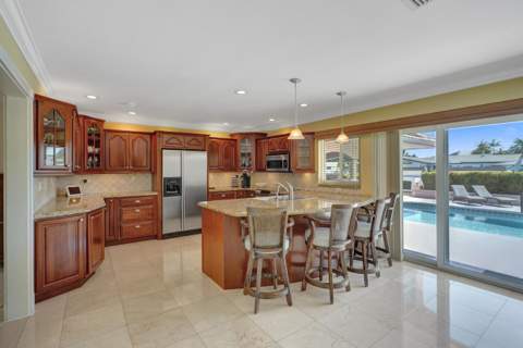 5530 Bayview Drive, Fort Lauderdale FL - photo 10 of 64