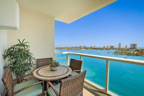 2640 Lake Shore Drive #1416, Riviera Beach FL - photo 8 of 81