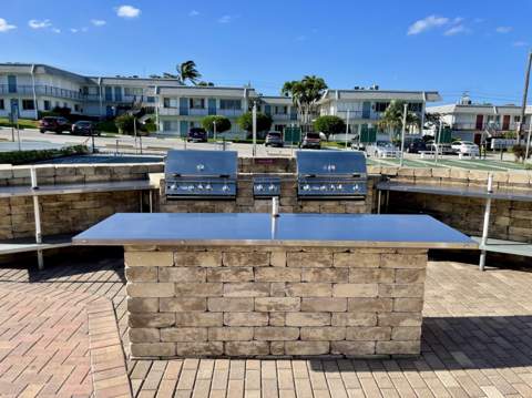 3402 Cynthia Lane #205, Lake Worth Beach FL - photo 22 of 30