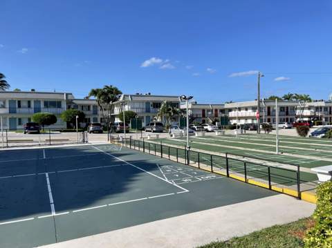 3402 Cynthia Lane #205, Lake Worth Beach FL - photo 23 of 30