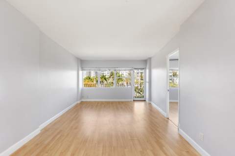 3250 NE 28th Street #404, Fort Lauderdale FL - photo 9 of 36