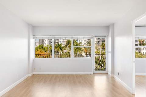 3250 NE 28th Street #404, Fort Lauderdale FL - photo 11 of 36