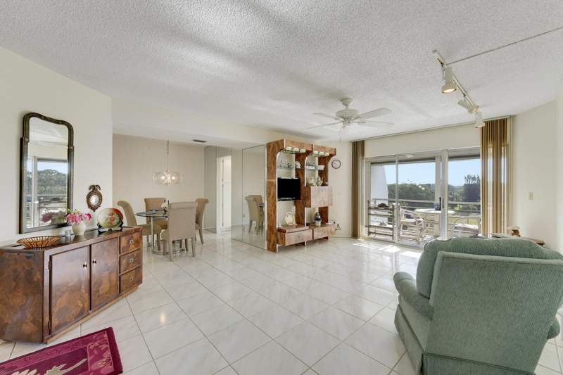 2 bedroom Condominium at 3597 Birdie Drive #607, POINCIANA PLACE CONDO A,B AND C, Lake Worth — photo 1