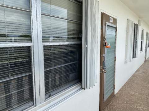 4096 Westbury H #4096, Deerfield Beach FL - photo 6 of 44