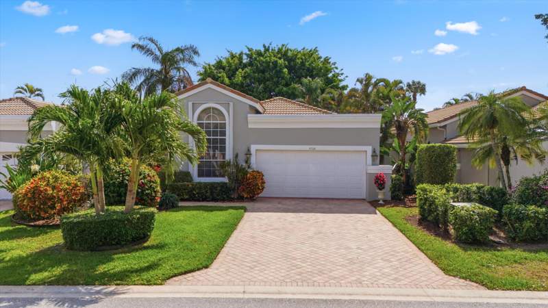 2 bedroom Villa at 4730 Carlton Golf Drive, Wycliffe Par C, Lake Worth — photo 2