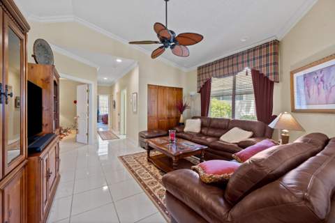 4730 Carlton Golf Drive, Lake Worth FL - photo 14 of 63