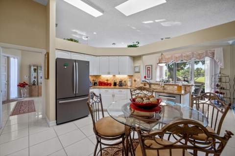 4730 Carlton Golf Drive, Lake Worth FL - photo 18 of 63