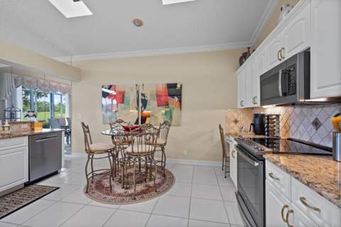 4730 Carlton Golf Drive, Lake Worth FL - photo 20 of 63