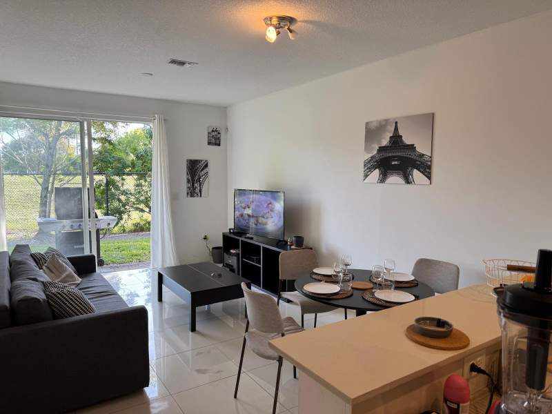 2 bedroom Townhouse at 3596 NW 13th Street #3596, Georgetown, Lauderhill — photo 2