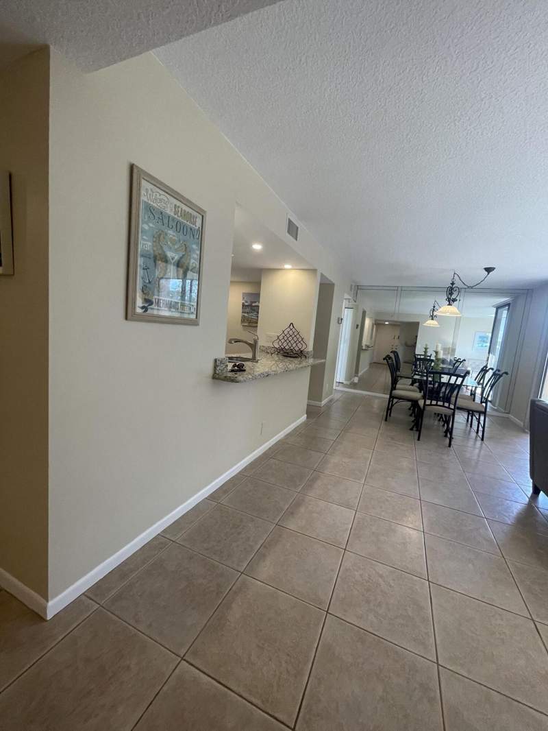 2 bedroom Condominium at 450 Egret Circle #9203, Lavers Delray Racquet Club Condo, Delray Beach — photo 5