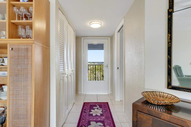 2 bedroom Condominium at 3597 Birdie Drive #607, POINCIANA PLACE CONDO A,B AND C, Lake Worth — photo 4