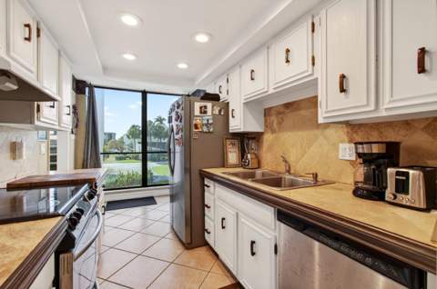 2303 Bridgewood Drive #2303, Boca Raton FL - photo 17 of 45
