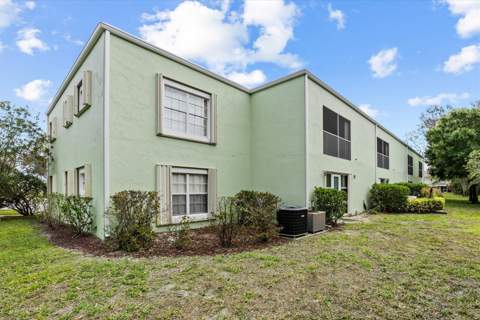 2074 SE Wild Meadow Circle, Port St. Lucie FL - photo 20 of 31