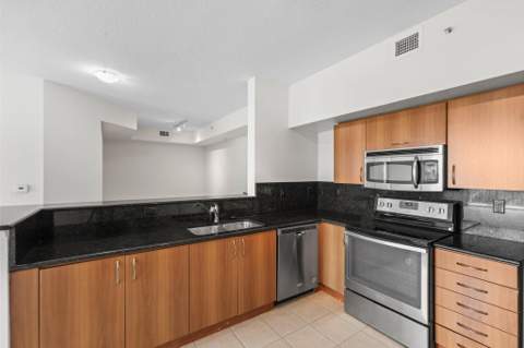 255 NE 3rd Avenue #Unit 2-407, Delray Beach FL - photo 13 of 31