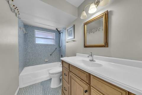 9401 Sunrise Lakes Boulevard #311, Sunrise FL - photo 23 of 44