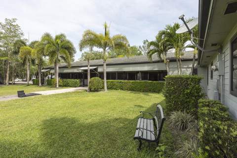 2741 Buck Ridge Trail, Loxahatchee FL - photo 16 of 38