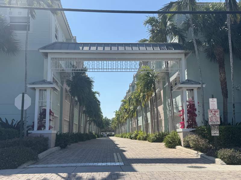 4 bedroom Townhouse at 429 NE 1st Street, Conch Key Villas, Pompano Beach — photo 5