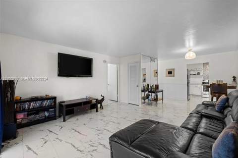 4043 NW 16th Street #201, Lauderhill FL - photo 11 of 22